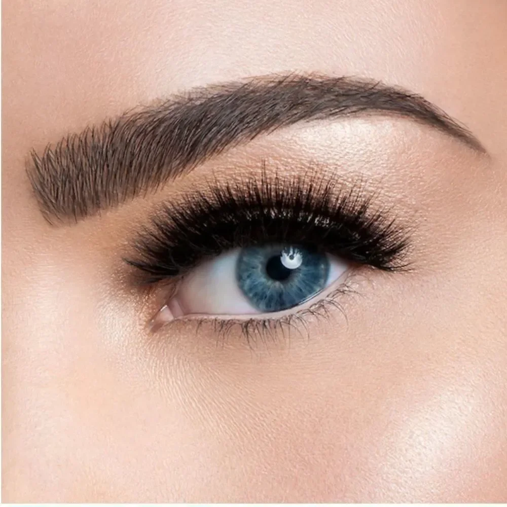 Velour Lashes Silk Lash Collection Strut It